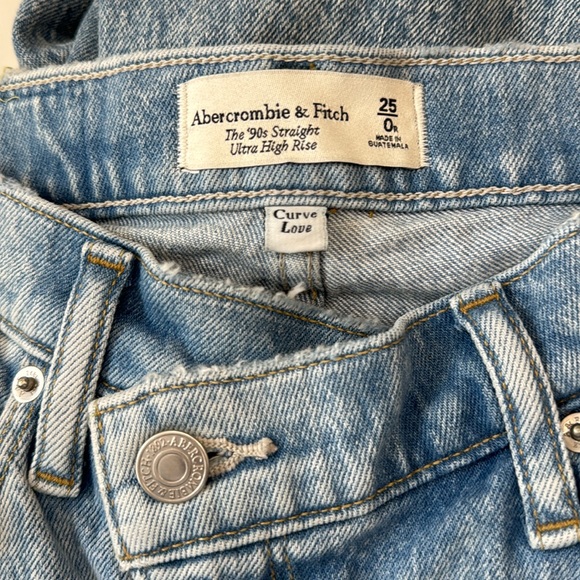 Abercrombie curve love jeans - Picture 4 of 4